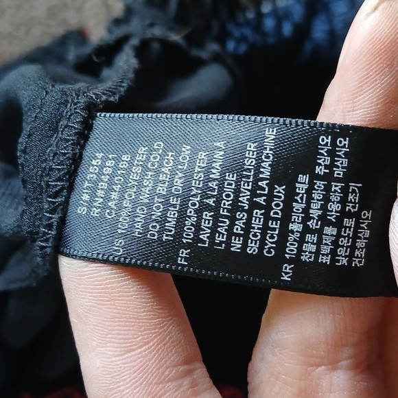 Twenty one floral scrunch  key hole sheer blouse size medium - Picture 12 of 15